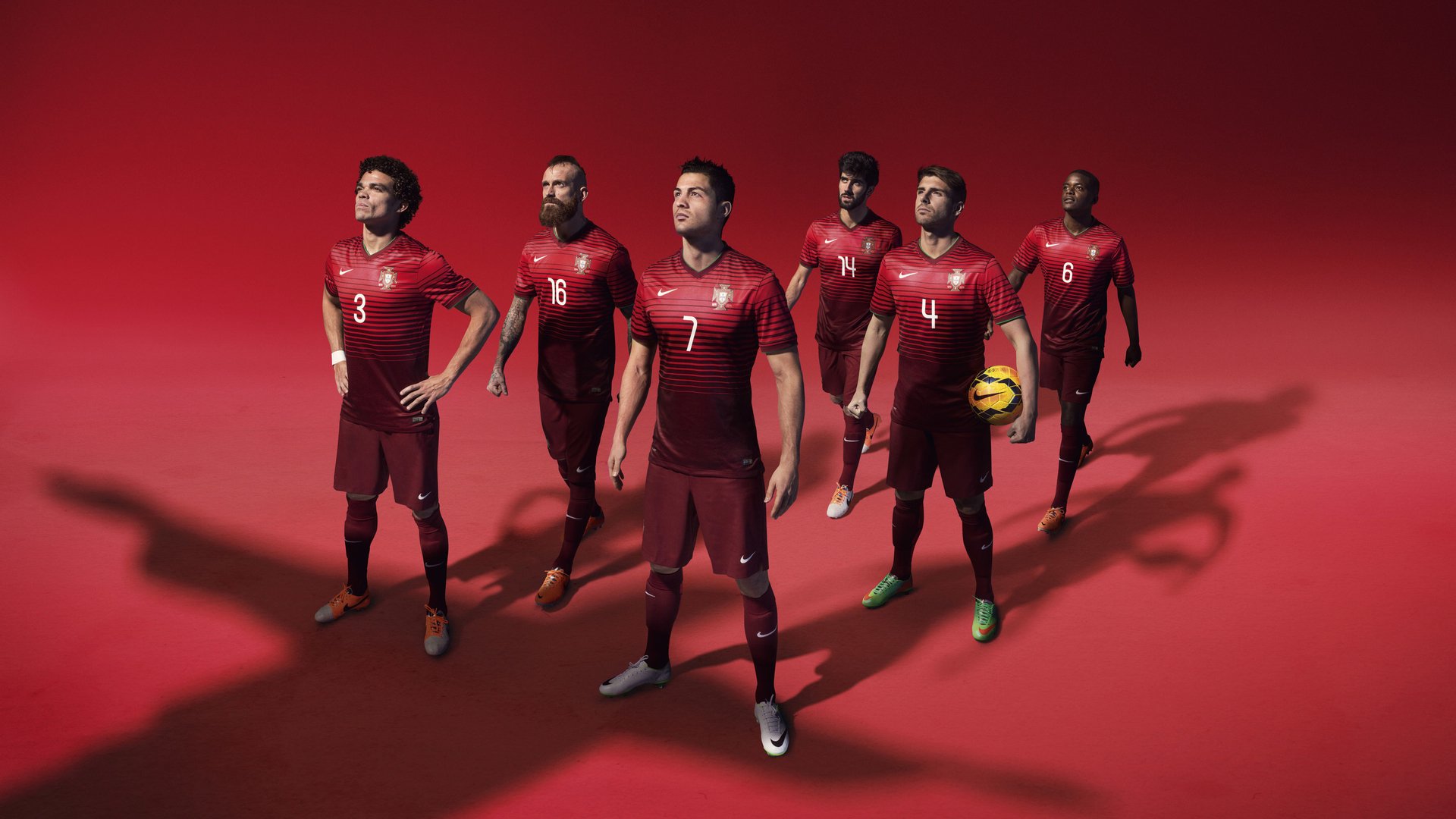 切尔西引援再下一城,中场引援成为焦点