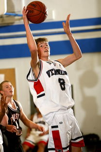 女子篮球青训队伍推行个性化发展计划，女子篮球队风采展示